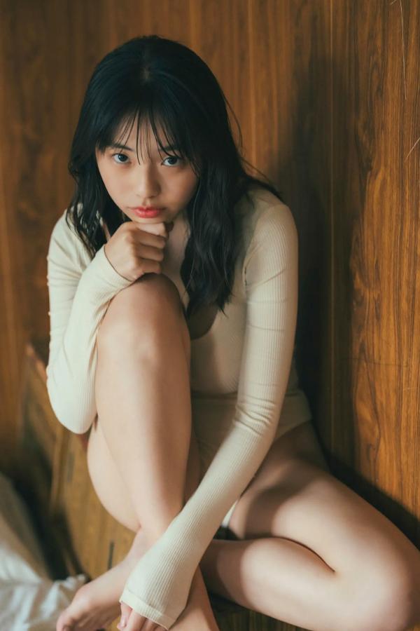    菊地姫奈 - 続：moment 日系清纯性感写真 海边比基尼与泳池私房秀第11张图片