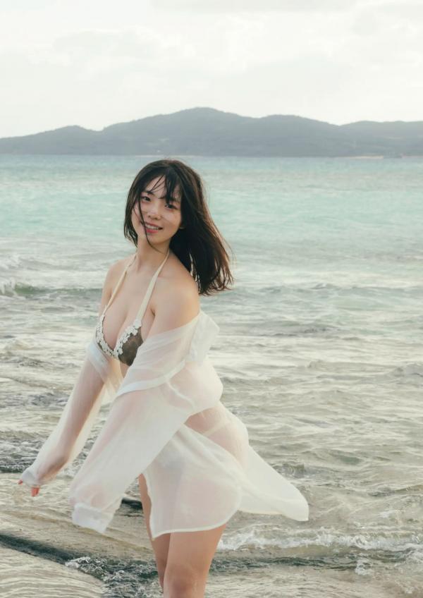    菊地姫奈 - 続：moment 日系清纯性感写真 海边比基尼与泳池私房秀第29张图片
