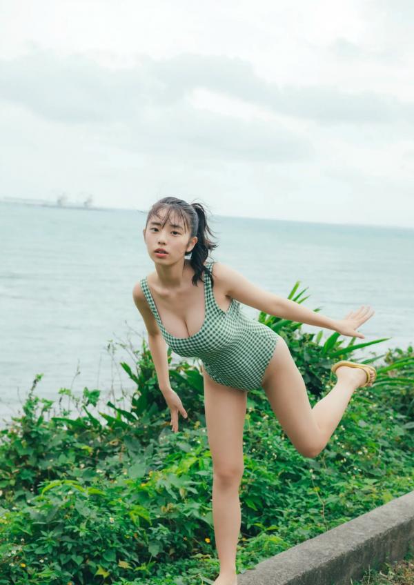    菊地姫奈 - 続：moment 日系清纯性感写真 海边比基尼与泳池私房秀第75张图片
