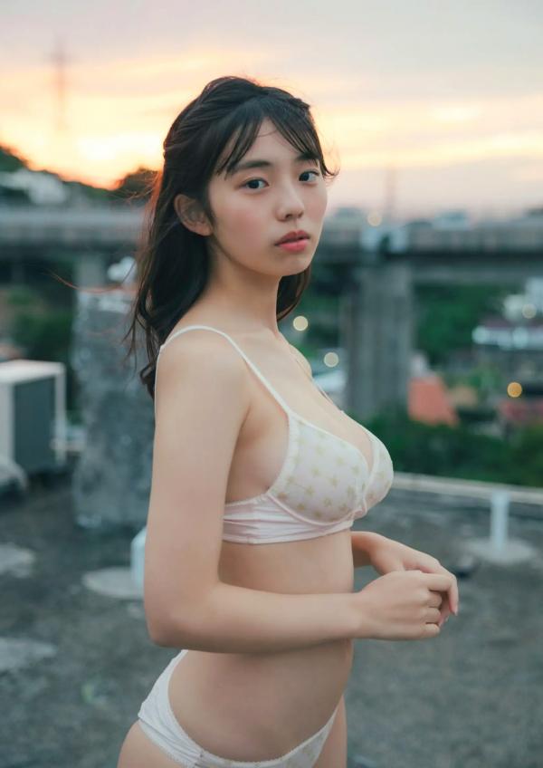    菊地姫奈 - 続：moment 日系清纯性感写真 海边比基尼与泳池私房秀第93张图片