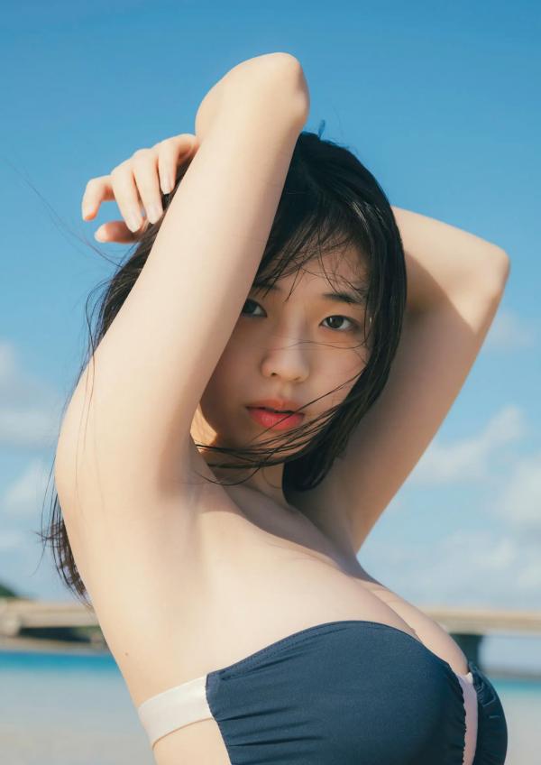    菊地姫奈 - 続：moment 日系清纯性感写真 海边比基尼与泳池私房秀第114张图片