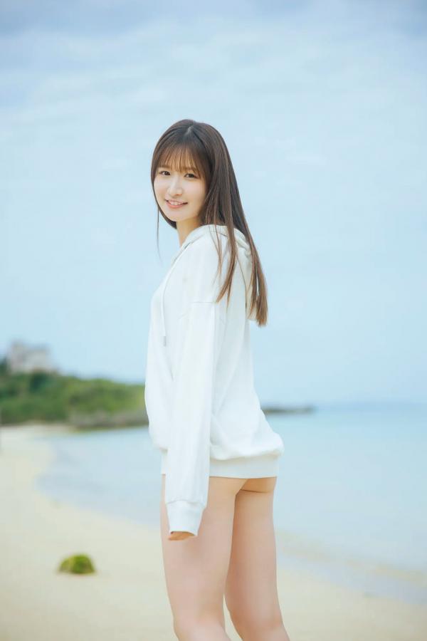    貝賀琴莉 - FLYAWAY 日本清纯美少女海边泳池比基尼写真第43张图片