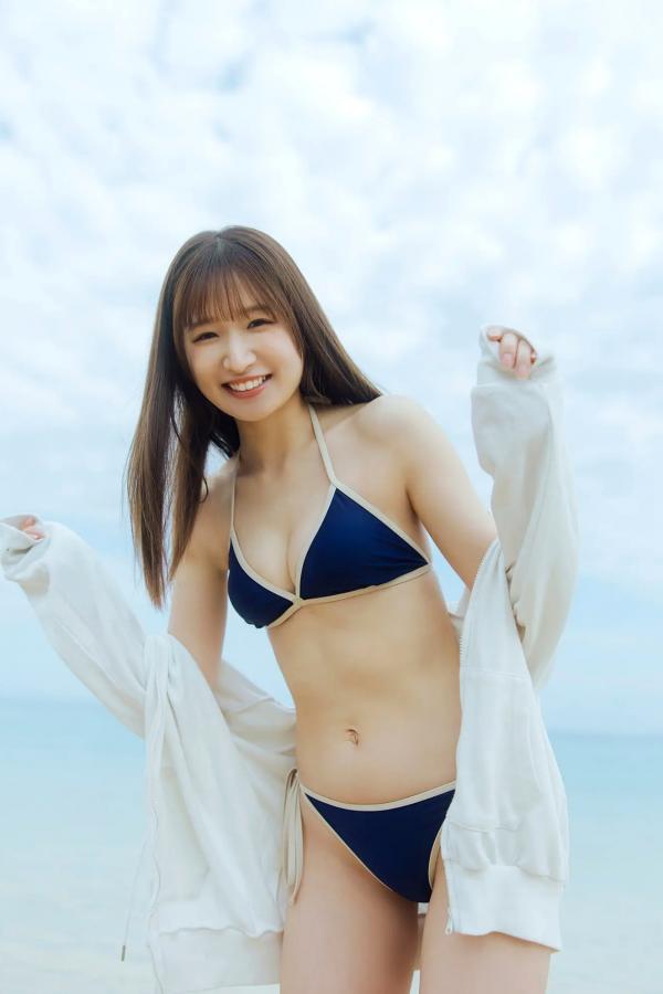    貝賀琴莉 - FLYAWAY 日本清纯美少女海边泳池比基尼写真第53张图片