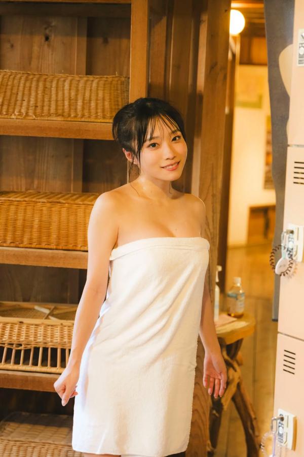   岸みゆ - こんな日がくるなんて：日本温泉浴室比基尼性感清纯写真第44张图片