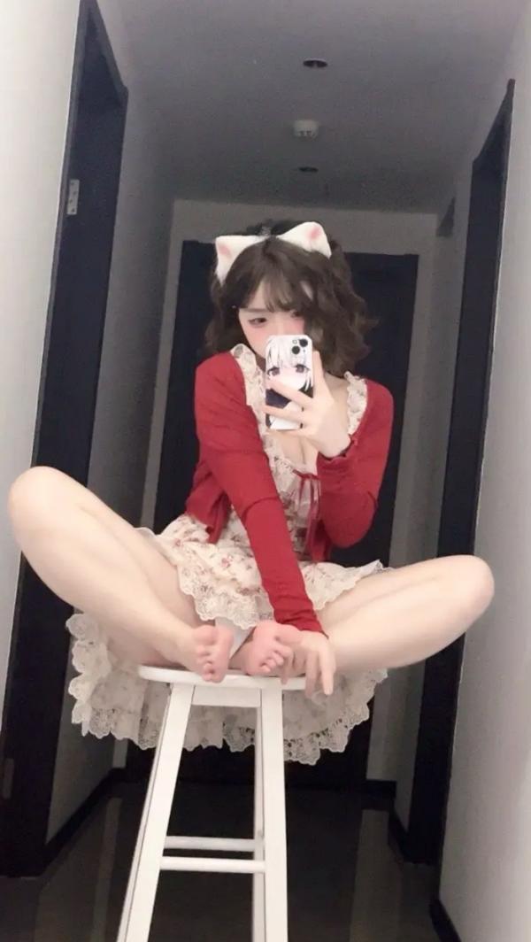    Bangni邦尼 - 限定女友 居家萌系猫耳碎花裙清纯私房美腿写真第23张图片