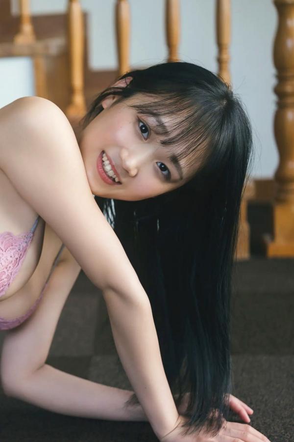   奥村梨穂 - 阳光泳池比基尼与日式榻榻米写真 甜美清纯丰满好身材第32张图片