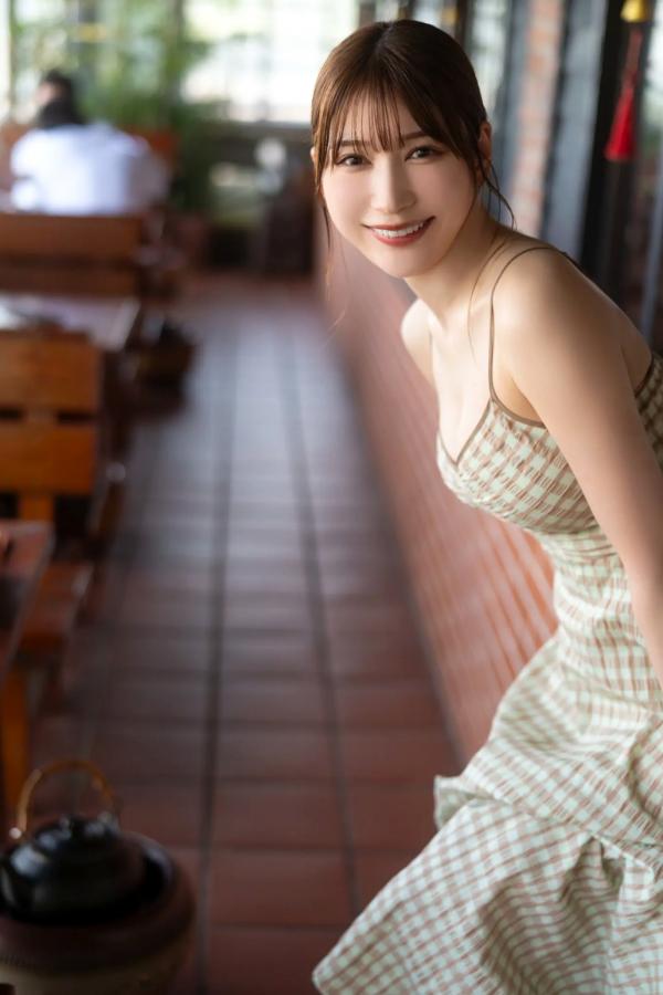   雪平莉左 台湾九份复古旗袍与性感比基尼写真第21张图片