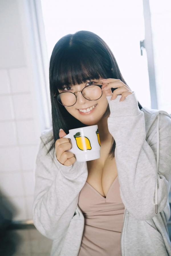   東雲うみ - 彼女が部屋でしたいこと 日系家居私房写真 治愈性感女友视角第25张图片