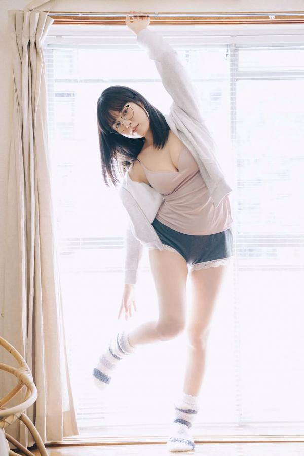   東雲うみ - 彼女が部屋でしたいこと 日系家居私房写真 治愈性感女友视角第36张图片