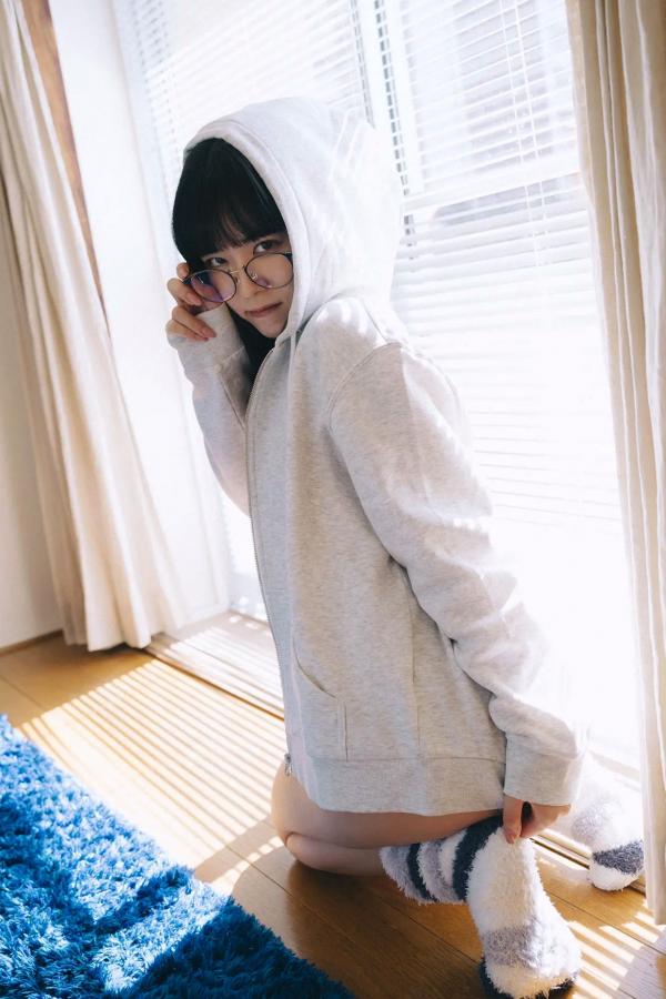   東雲うみ - 彼女が部屋でしたいこと 日系家居私房写真 治愈性感女友视角第41张图片