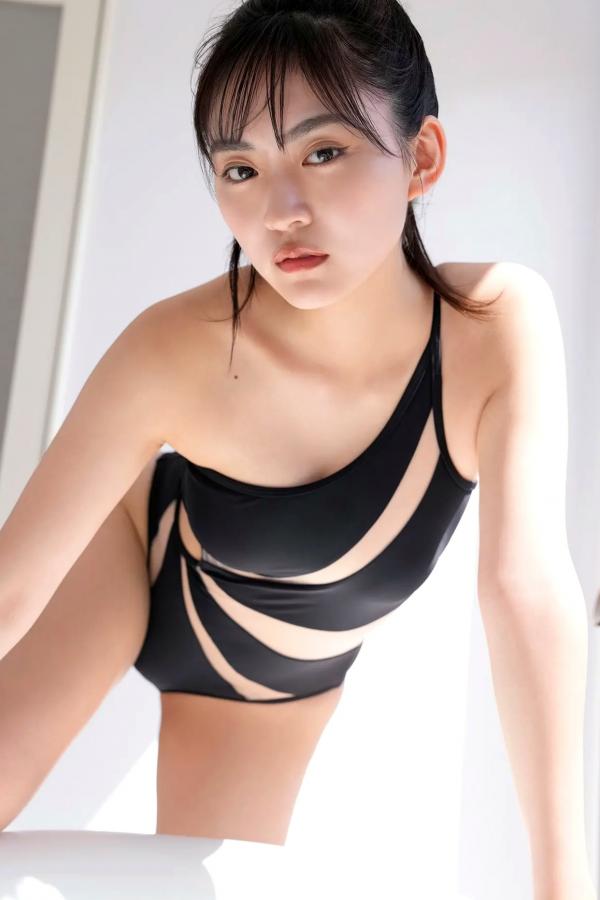    《豊田ルナ - Seaside Memories》日本美少女海边沙滩比基尼性感写真第23张图片