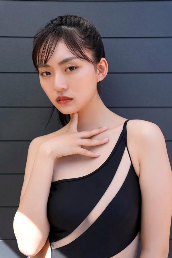    《豊田ルナ - Seaside Memories》日本美少女海边沙滩比基尼性感写真第27张图片