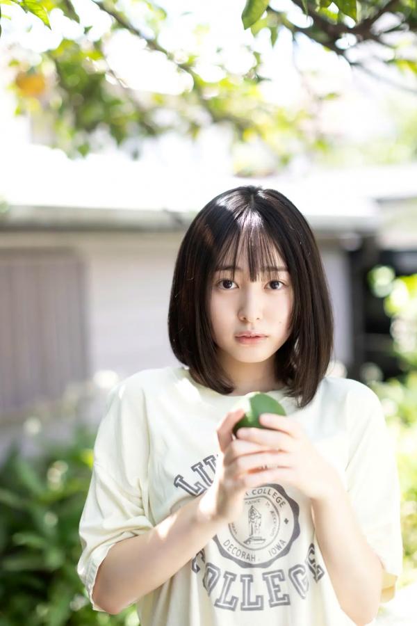    白濱美兎 - 稍显成熟的微熟性感 日系清纯校服与吊带写真第51张图片