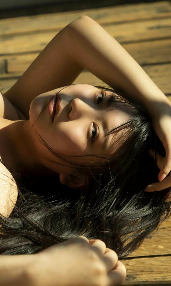    大葉めも - Bloom Forever 性感比基尼写真 丰满身材与诱惑眼神第15张图片
