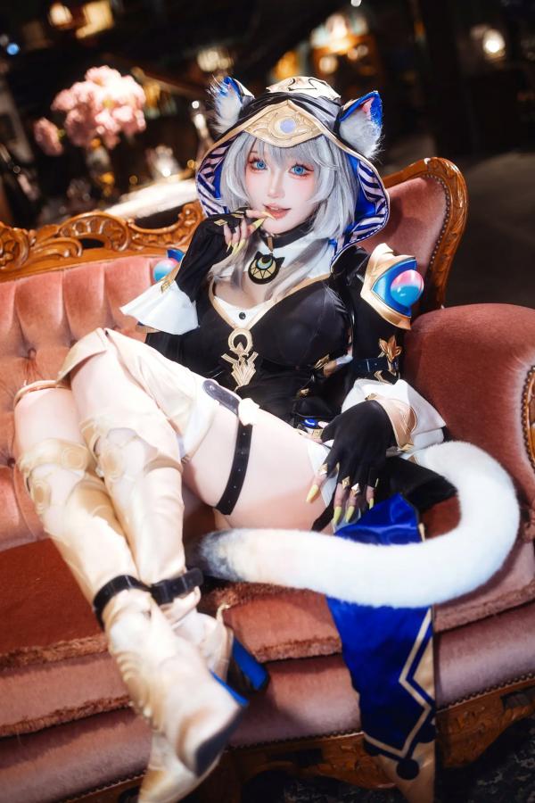   瓜希酱 - 崩坏 星穹铁道 赛飞儿 室内复古写真 性感美腿极品Cosplay第9张图片