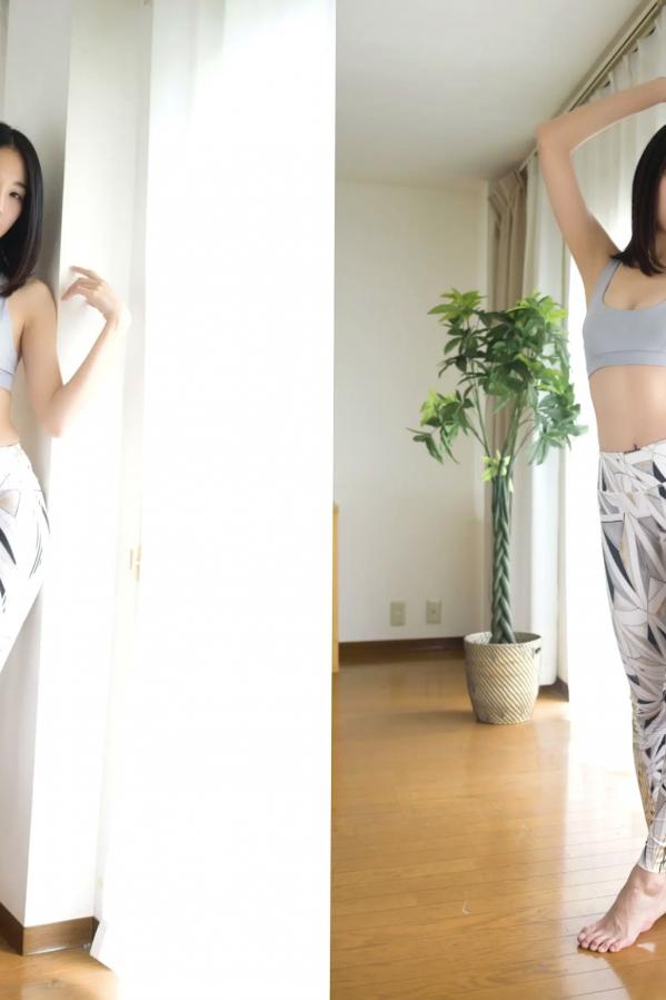   大塚び流 - 美女健身教练 日系居家瑜伽服性感私房写真第2张图片