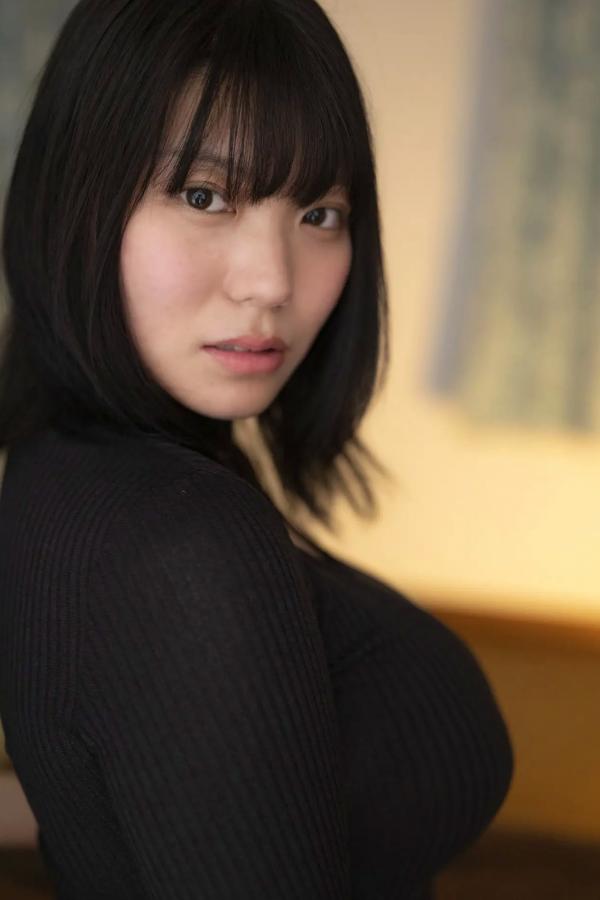   《大葉めも - オトナの階段》日本性感女神家居私房与浴室湿身写真第13张图片