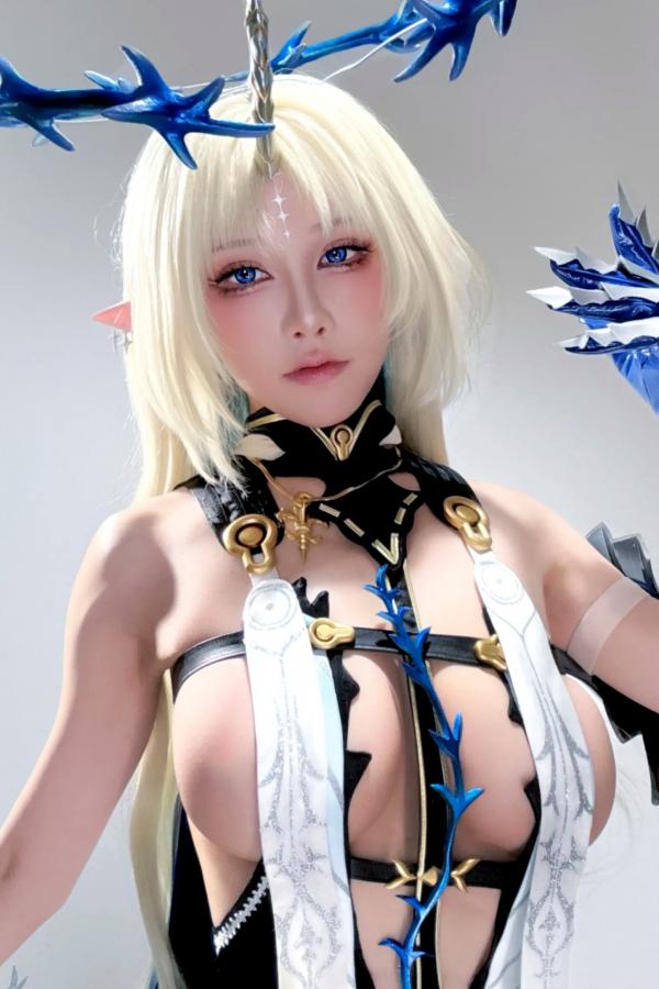  水淼aqua - 芙露德莉斯 Fleurdelys 二次元奇幻角色扮演性感冷艳自拍第5张图片