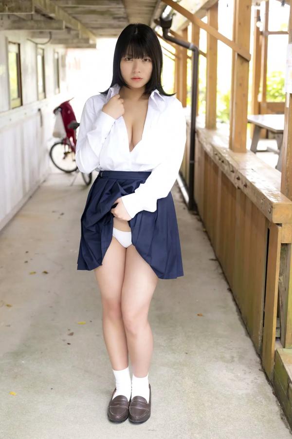    大叶めも - 太大了！日本童颜巨乳性感比基尼私房写真第47张图片