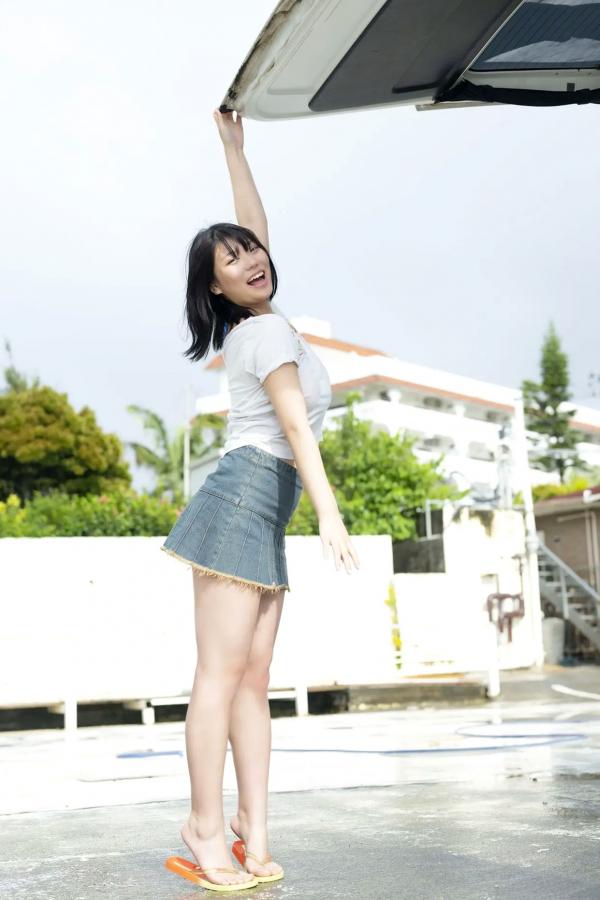    《大葉めも - わがままダイナマイト》日本性感女神微型比基尼大尺度丰满写真第14张图片