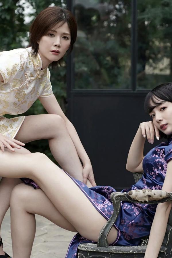    高宮まり x 岡田紗佳 - 牌 x 牌 Ⅱ：性感内衣与黑丝皮衣诱惑写真第2张图片