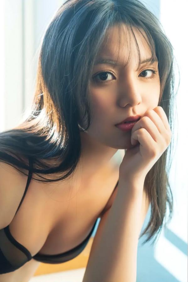   松島かのん - チラリと魅せるオトナなかのん 日系家居黑色比基尼性感私房写真第13张图片