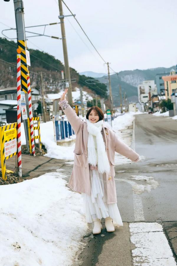   新谷姫加 - ひめかわいい。 日本性感家居私房照 丁字裤美臀诱惑写真第87张图片
