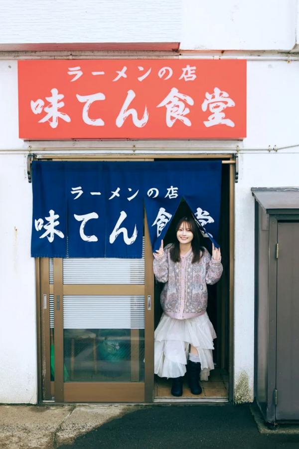   新谷姫加 - ひめかわいい。 日本性感家居私房照 丁字裤美臀诱惑写真第90张图片