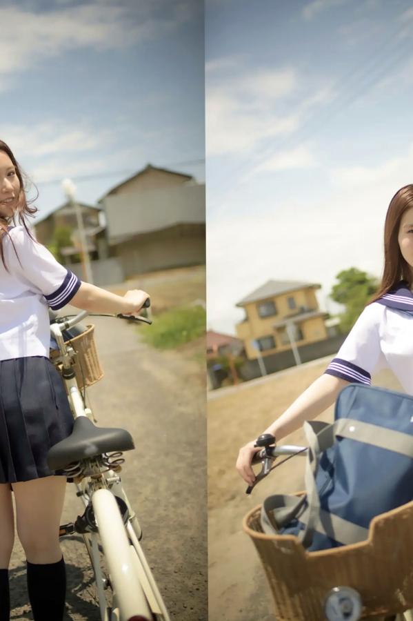   朝倉ここな - COCONANA 日系清纯JK制服与海滩比基尼户外写真第11张图片