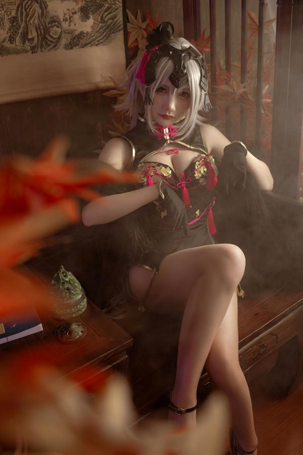    是一只熊仔吗-贞德-Jeanne-d-Arc-Alter黑贞德国风旗袍性感COS写真第7张图片