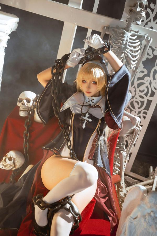   Seya-狮砸 - 性感哥特修女角色扮演暗黑风美腿诱惑写真第5张图片