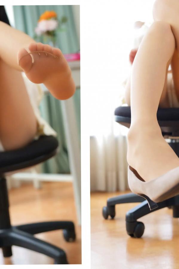   森日向子 - 诱惑女教师眼镜制服性感内衣写真《僕は、誘惑教師に恋をする Class.01》第15张图片