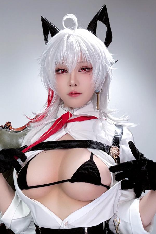   水淼aqua - 赞妮Cosplay黑丝性感魅惑美臀自拍写真第6张图片