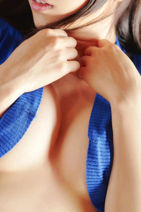    鈴原りこ - Kiss You 日系清纯性感内衣私房写真集第20张图片