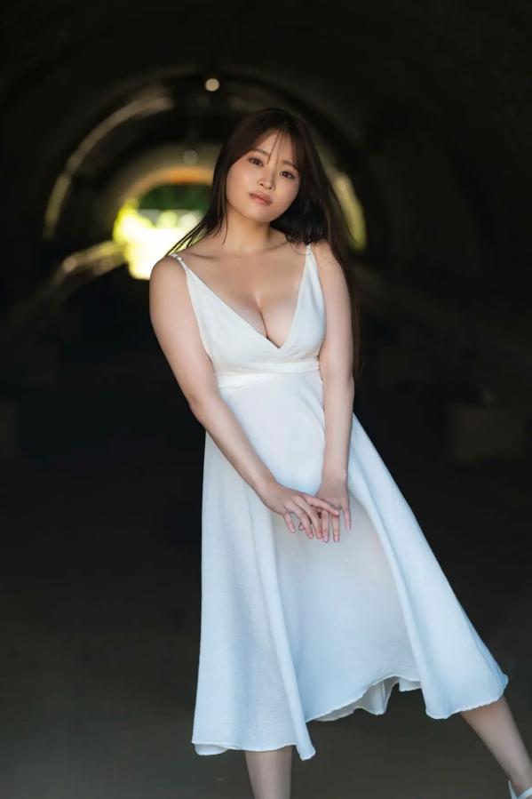    佐伯澪 - Ｉカップの誘い vol.2 [83P] 日本童颜巨乳女神 浴室湿身与海边泳装写真第63张图片