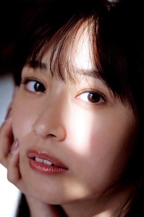   溝端葵 - 100万ドルの笑顔の先に― [124P] 日本清纯女神户外阳光湿身写真集第87张图片