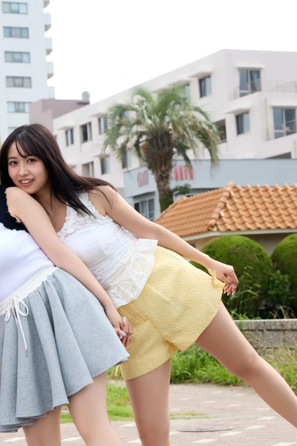   本郷柚巴 溝端葵 髙野真央 - 100％GIRLS！日本清纯性感比基尼写真 [94P]第2张图片