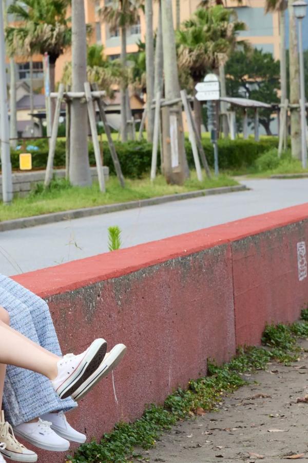   本郷柚巴 溝端葵 髙野真央 - 100％GIRLS！日本清纯性感比基尼写真 [94P]第11张图片