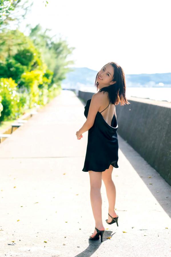   乙陽葵 - なんがでっきょん [108P] 户外向日葵性感比基尼写真 阳光清纯美胸图集第40张图片