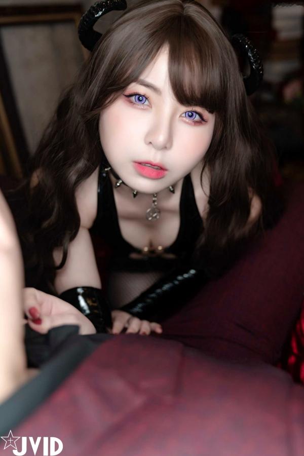    JVID-Tiny-榨精魅魔-我要干死你 魅魔COS角色扮演大尺度诱惑私房第55张图片