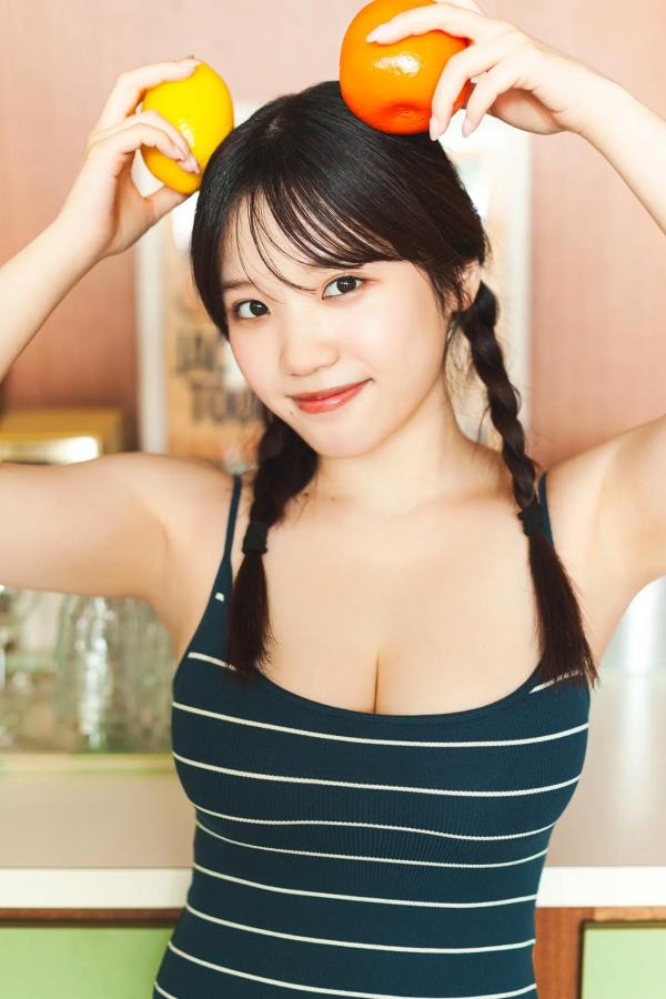    堀みなみ - 聖なるHカップ vol.2 [57P] 日系条纹泳衣清新家居性感写真第30张图片