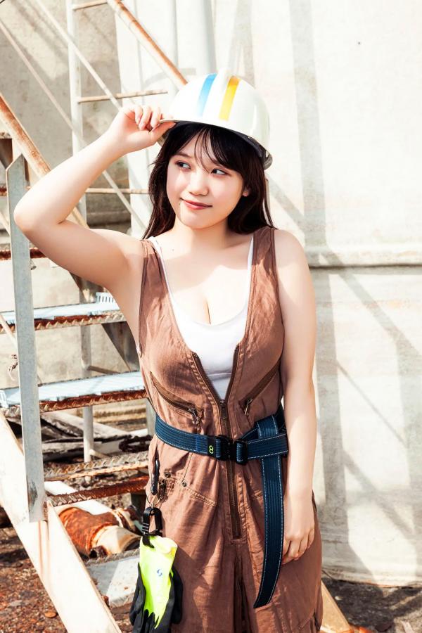    堀みなみ - 聖なるHカップ vol.2 [57P] 日系条纹泳衣清新家居性感写真第32张图片