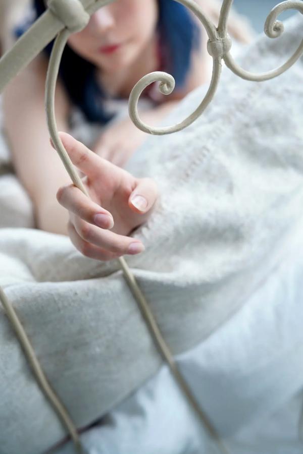   あまつまりな - あまつ様の向う側 [74P] 日本女神海边沙滩比基尼与私房性感写真第36张图片
