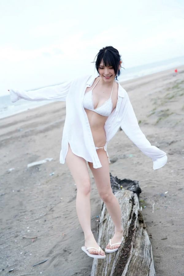   あまつまりな - あまつ様の向う側 [74P] 日本女神海边沙滩比基尼与私房性感写真第64张图片