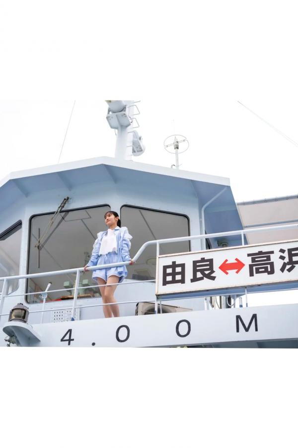   楡井希実 - 初表紙で予測不能の爆発が起きた！日系清纯户外和服治愈写真第14张图片