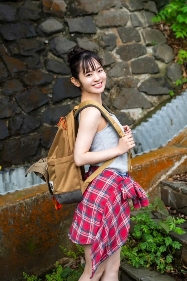   楡井希実 - 初表紙で予測不能の爆発が起きた！日系清纯户外和服治愈写真第21张图片