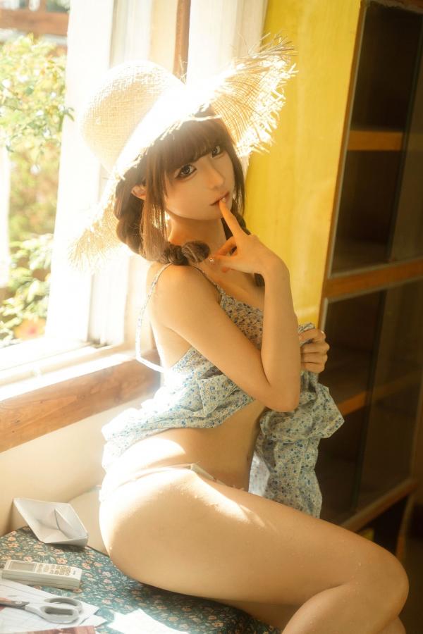   蠢沫沫-晾衣服 户外阳光草帽碎花裙清新性感私房写真第50张图片