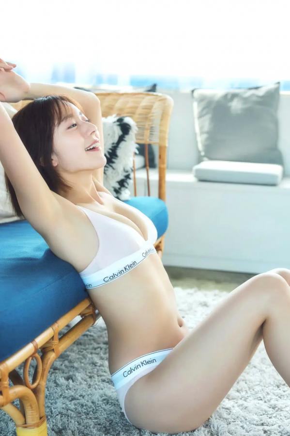   井出美希 - 卒業 vol.2 清新家居比基尼性感私房写真第11张图片