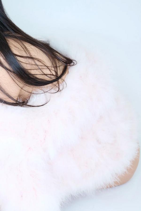   相沢菜々子 - 春色のミューズ Vol.3 阳光白色比基尼清纯治愈写真第53张图片