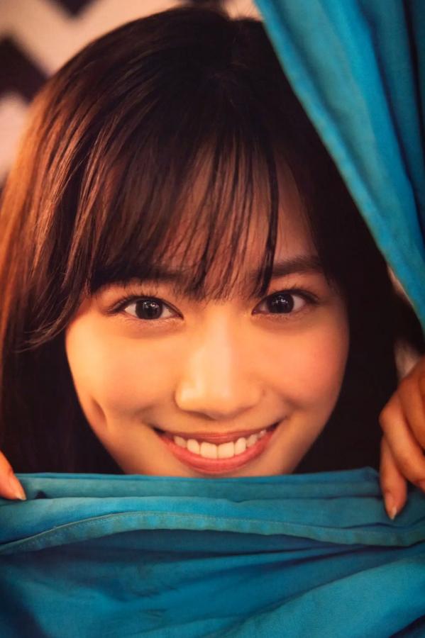   《山下美月 - ヒロイン》海边黑色比基尼与浴室甜美写真第45张图片